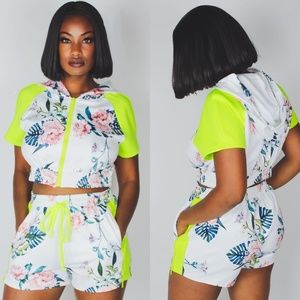 Make Me Wonder | White